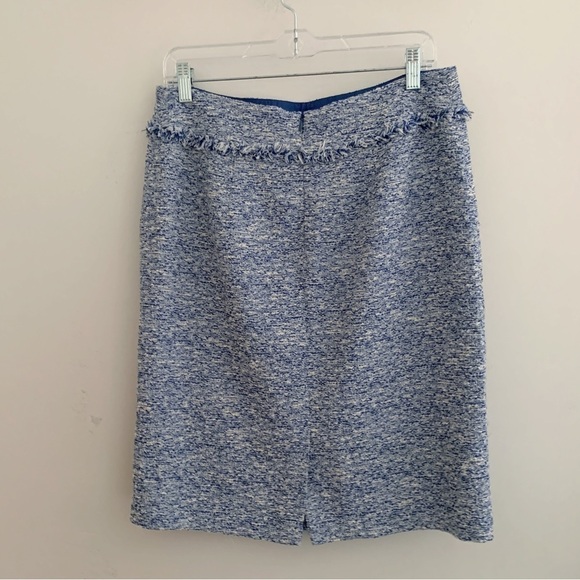 J. McLaughlin Tweed Pencil Skirt Sz 8 Blue Fringe - Picture 4 of 9